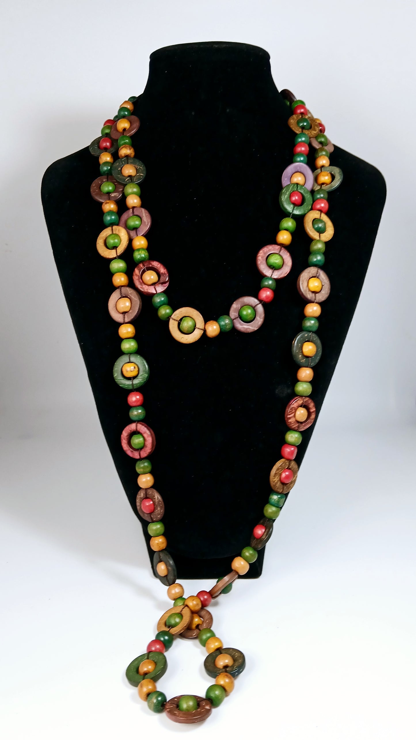 Handcrafted Retro Beaded Necklace