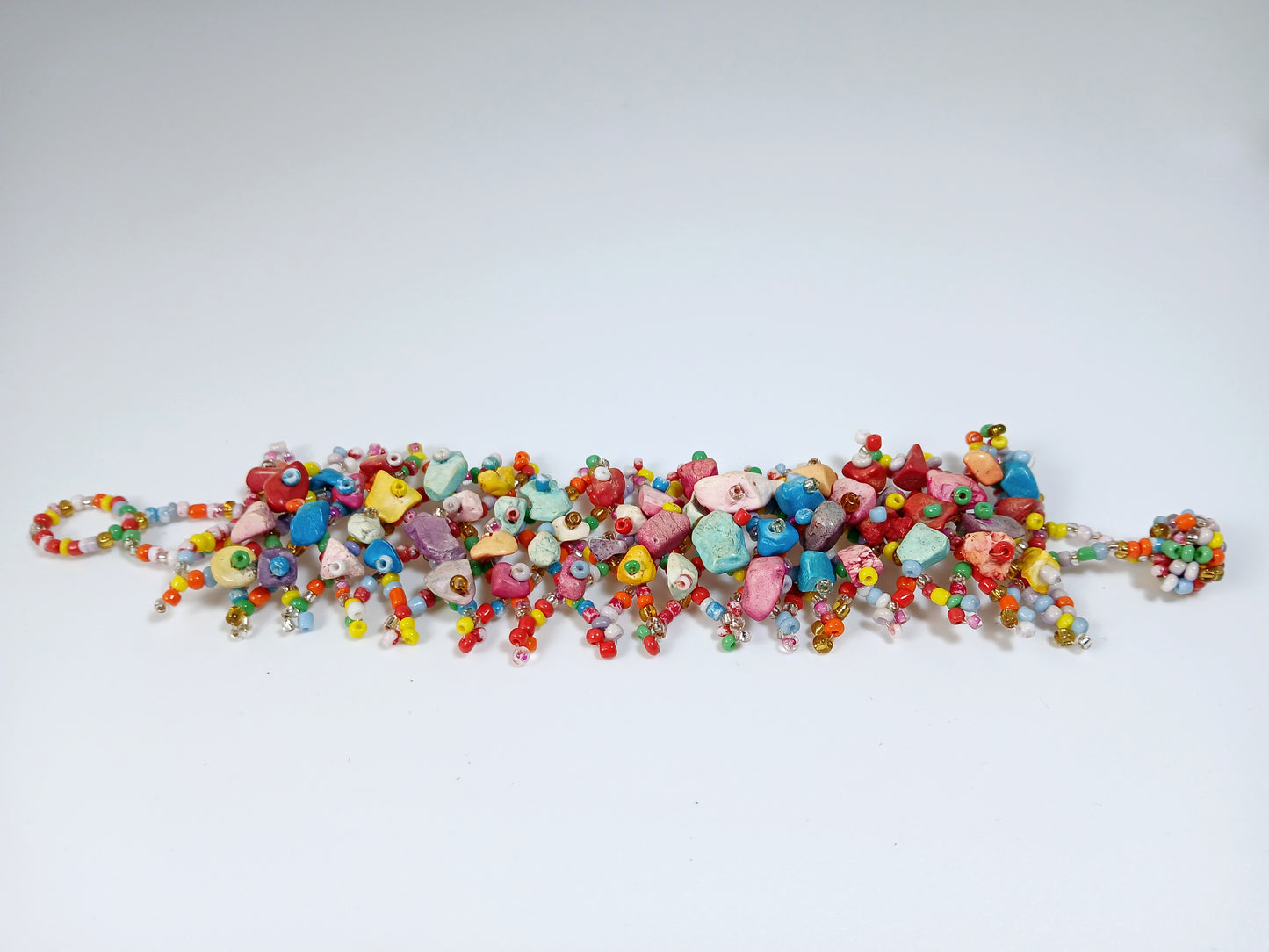 Multicolored beaded bracelet