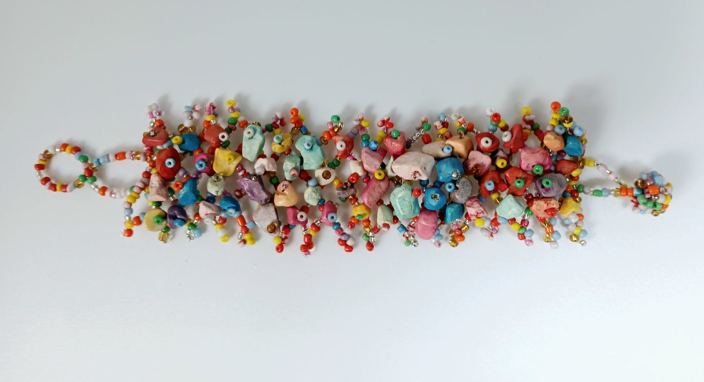 Multicolored beaded bracelet