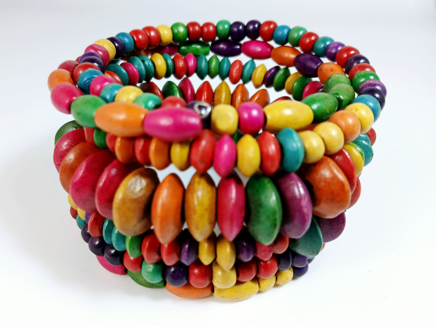 Multicolored beaded bracelet